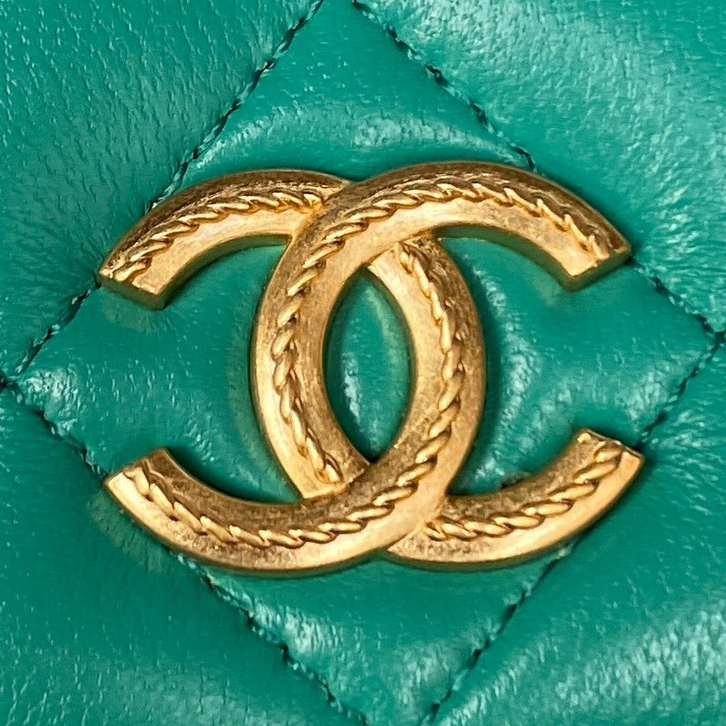  compact purse view 2