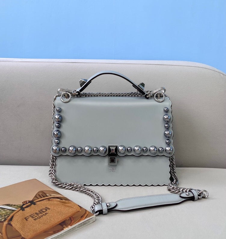 Ziva's Charm handbag – full view (Standard Size)