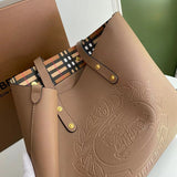 Ziva's Charm handbag – close-up view (one versatile size)