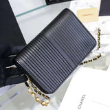 Zivas Charm Refined Everyday Style Fashion Handbag (Refined Practical Design) – Close-Up Detail