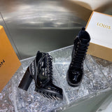 Louis Vuitton White Bow-Detail Flats - Angled View