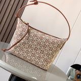 Ziva's Charm handbag – close-up view (21cm*17cm*13cm)
