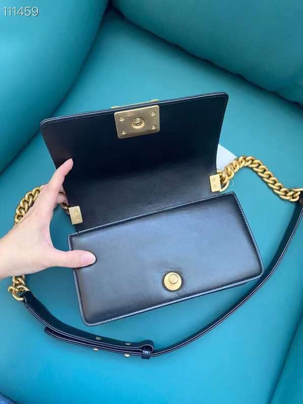  mid purse view 7