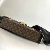  polished shopper bag styled with outfit