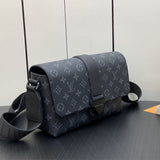  versatile carryall bag styled with outfit 12
