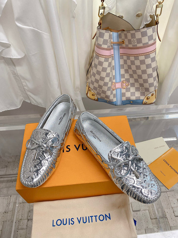 Louis Vuitton White Low-Top Sneakers - Front View