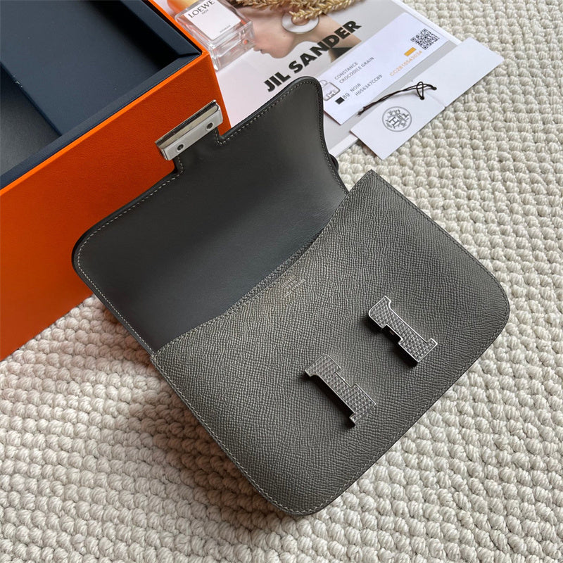 Poised handbag styled for everyday wear