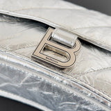 Zivas Charm Modern Minimalist Look Statement Handbag (Structured Everyday Essential) – Detail View