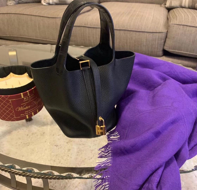 Side view of crisp structured handbag