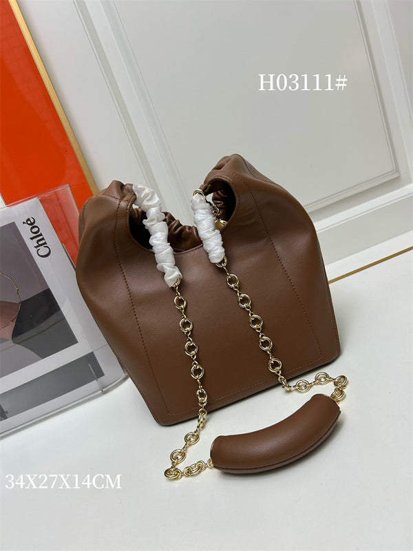 Ziva's Charm handbag – full view (34cm*27cm*14cm)