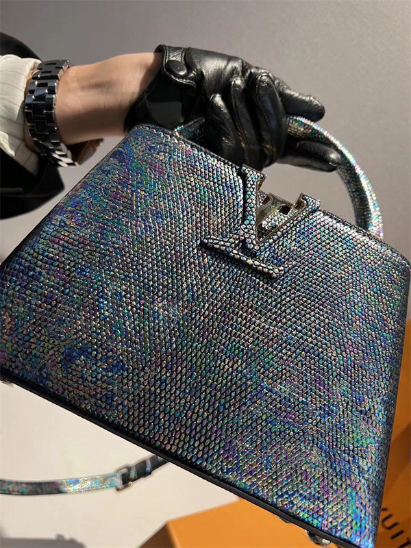  Minimalist top-handle bag carried on shoulder 10