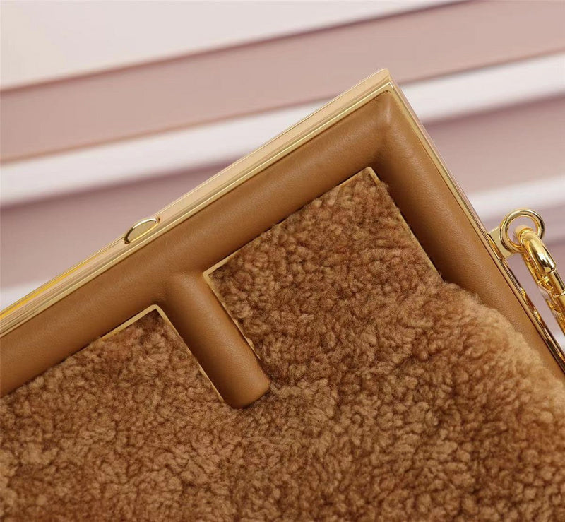 Ziva's Charm handbag – interior view (Standard Size)