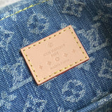 satchel interior and compartment view 9