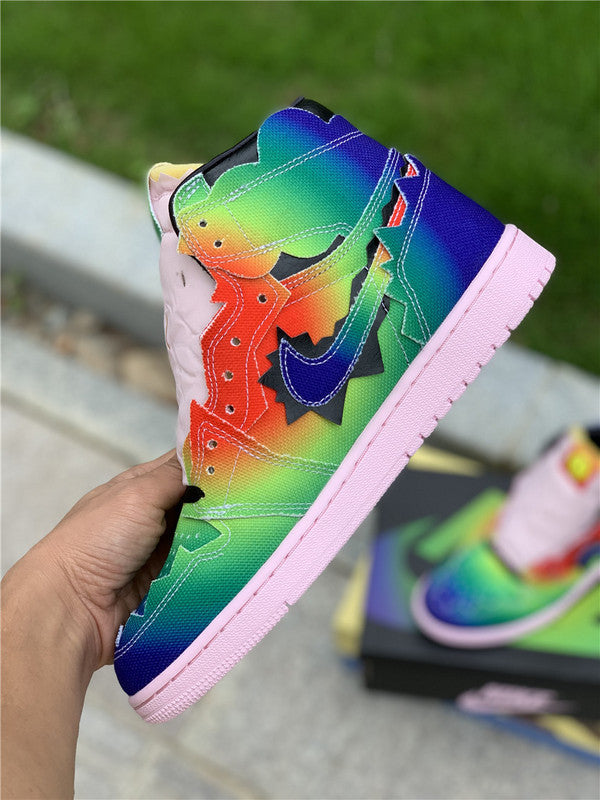 Nike Men's & Women's Premium Low-Top Trainers — Style 037 angle view
