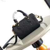  structured bag interior and compartment view 15