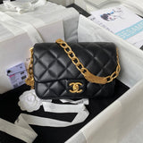 Ziva's Charm handbag – detail view (one versatile size)