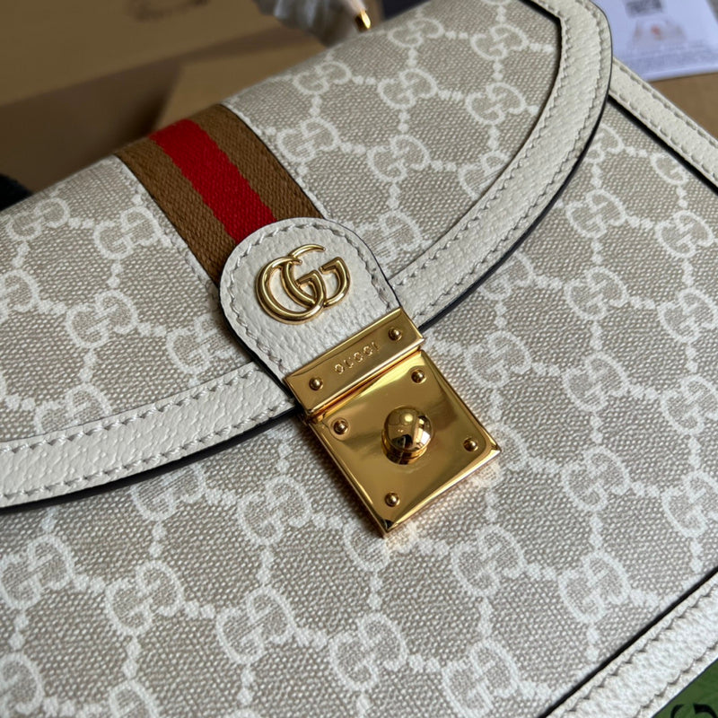 Styled lifestyle shot of signature everyday-luxe women's handbag – women's luxury handbag