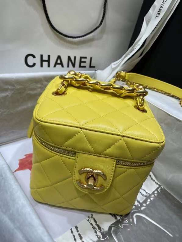  handbag, versatile everyday style, image 1