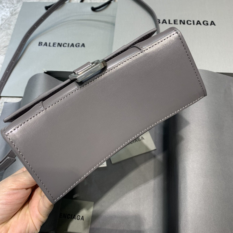 Sleek Vegan Leather Handbag - Modern Structured Build | Women's Statement Accessory #705 - hardware and detail close-up (image 5) of designer-inspired handbag