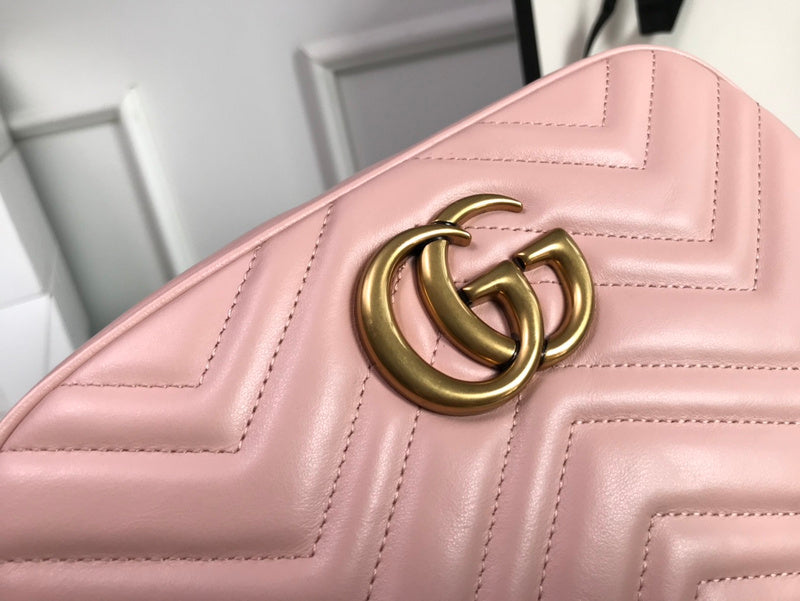Handle and strap detail of chic elevated women's handbag – women's statement bag