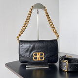 Zivas Charm Sleek Silhouette Statement Handbag (Versatile Style Statement) – Front View 2