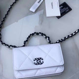  mid purse view 6