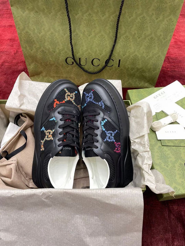 Gucci all-black luxury sneakers view 4 retro runner design