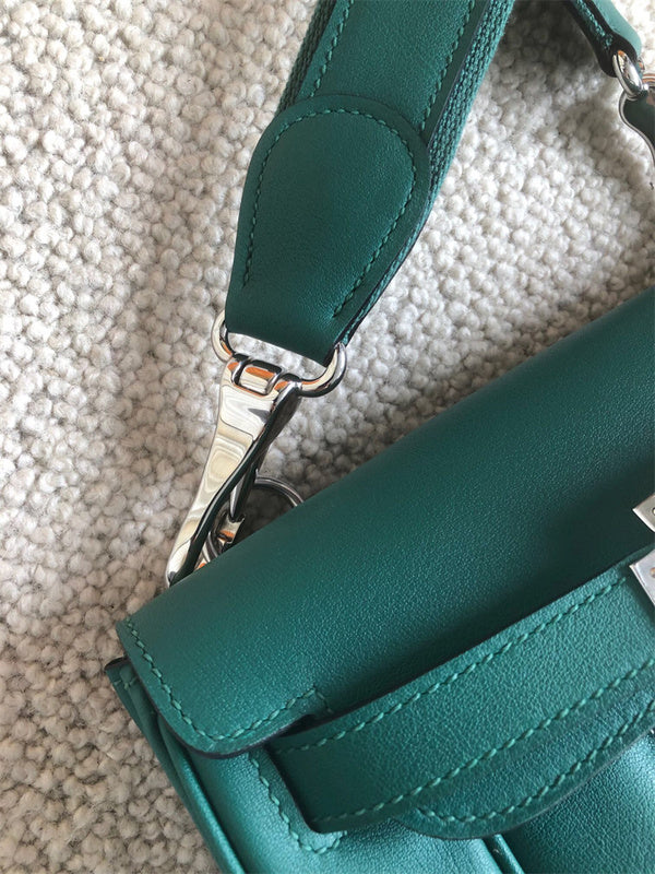  curated tote bag detail view showing craftsmanship 8