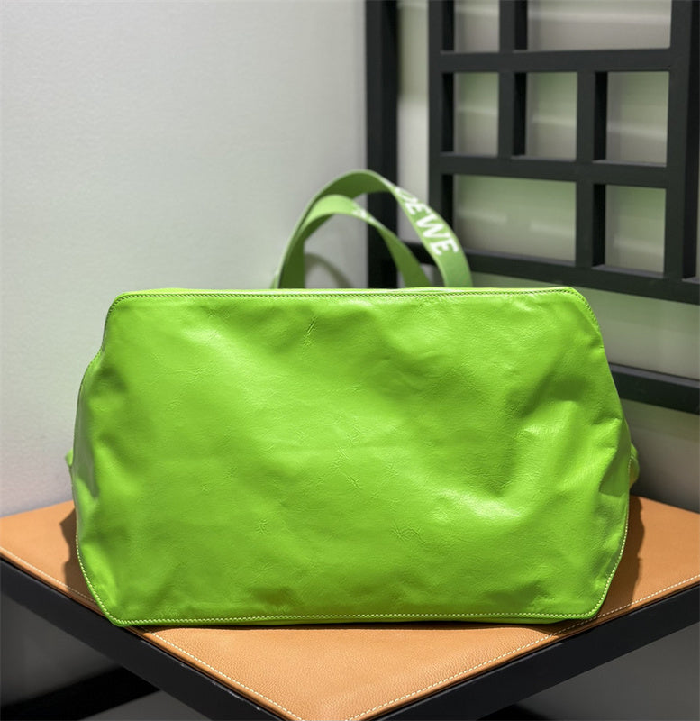 Ziva's Charm handbag – carry view (50cm*20cm*31cm)