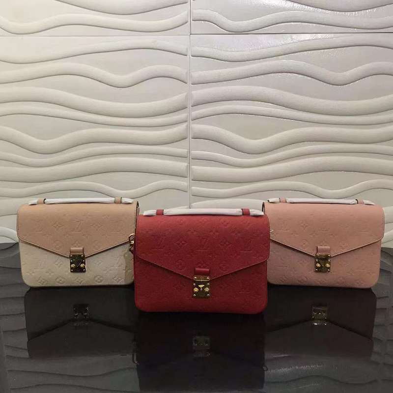 Side profile of refined elevated women's handbag – women's everyday handbag