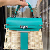  signature shopper bag styled with outfit 12