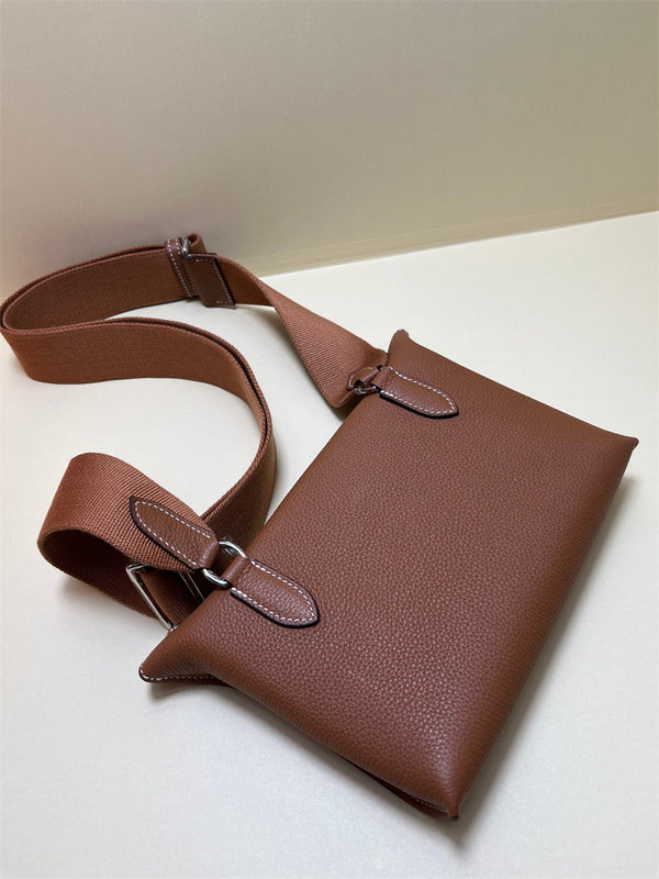  Statement tote bag carried on shoulder 34