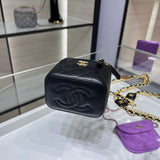 Zivas Charm Classic Sensibility Designer Handbag (Everyday Luxury Essential) – Lifestyle Shot