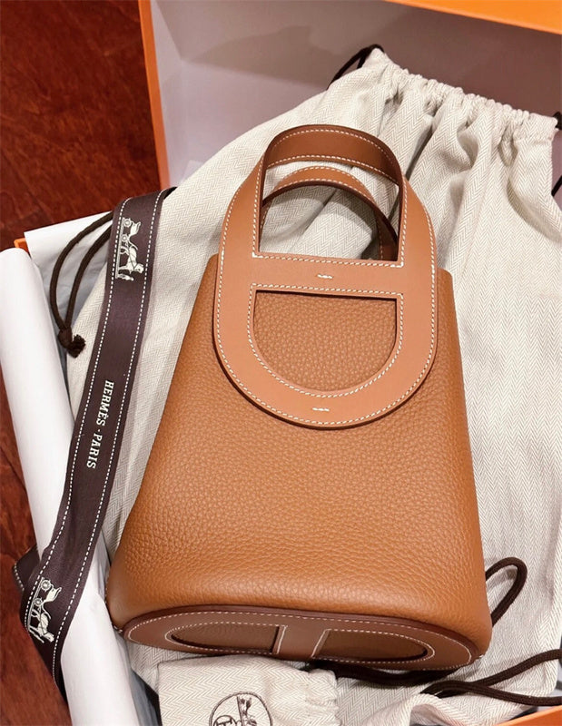 Clean-Lined bag women's premium everyday handbag