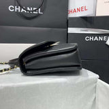 Zivas Charm Timeless Appeal Luxury Handbag (Structured Everyday Essential) – Detail View