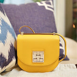  Sleek shoulder bag front view