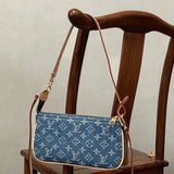  sleek everyday bag styled with outfit