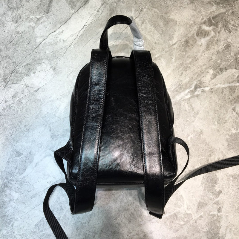Chic Vegan Leather Handbag - Polished Finish | Women's Premium Handbag #164 - hardware and detail close-up (image 5) of designer-inspired handbag