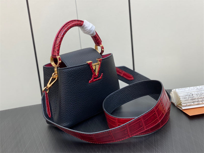  Sophisticated crossbody bag front view 7