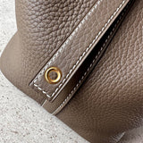  Structured crossbody bag front view 19