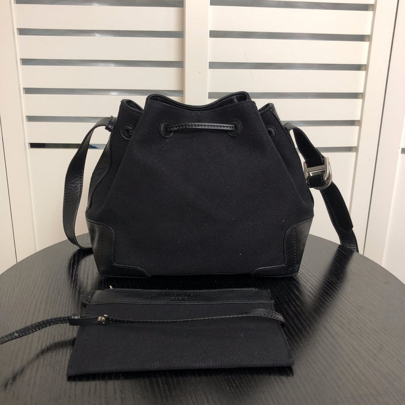 Front view of polished everyday-luxe women's handbag – women's statement bag