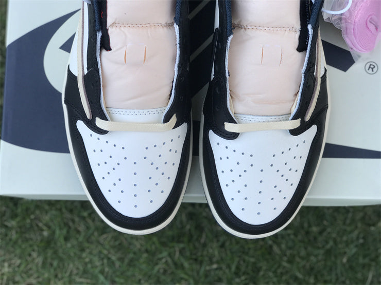 Nike crisp white luxury sneakers view 19 heritage-inspired look