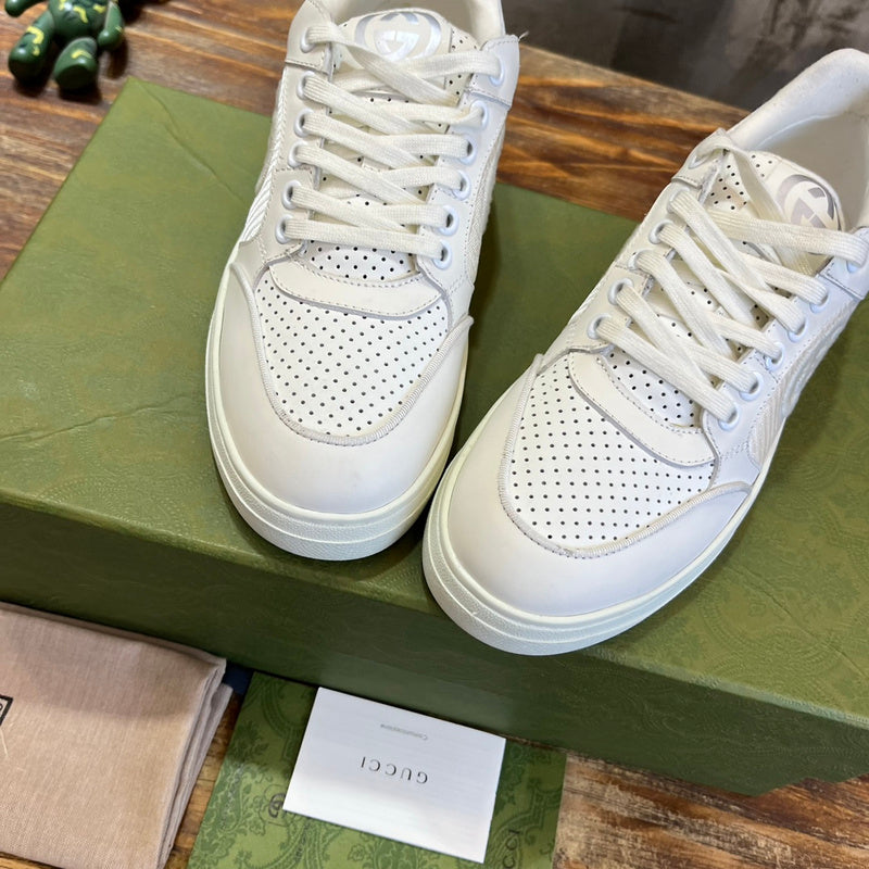 Gucci bold contrast luxury sneakers view 6 signature lace-up style