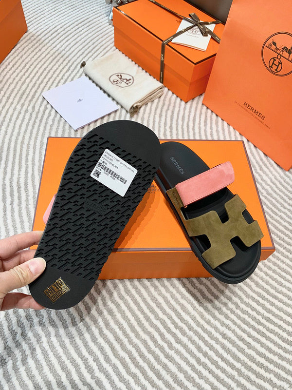 Hermes sandals Style 204 - angled studio shot