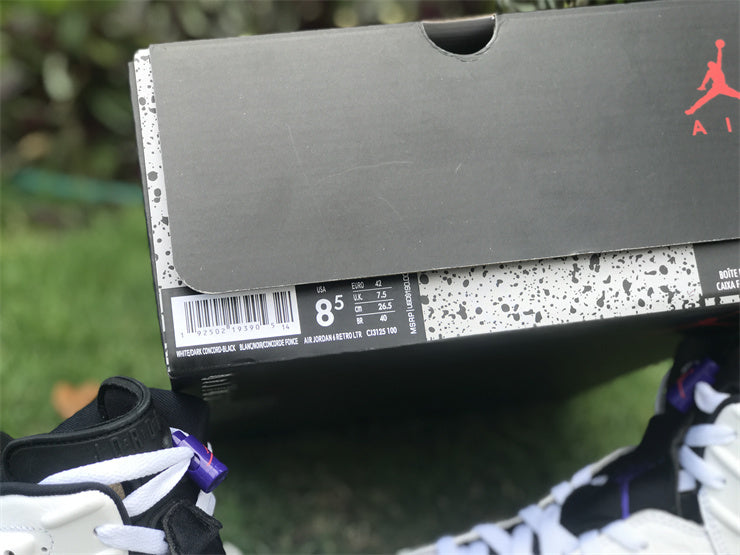 Nike fresh white-and-black luxury sneakers view 9 breathable knit upper