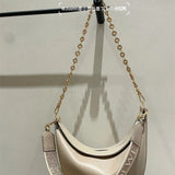 Ziva's Charm handbag – carry view (68cm*1.5cm*0.4cm)
