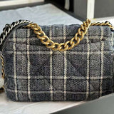 Zivas Charm Contemporary Flair Everyday Handbag (Designer-Inspired Craftsmanship) – Close-Up Detail