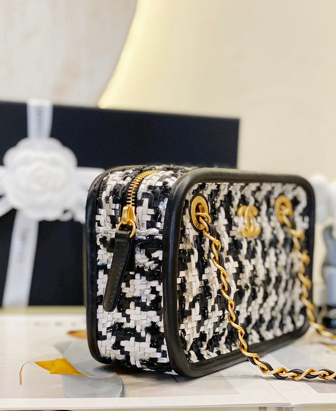  handbag, mid everyday style, image 4