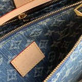  Smart top-handle bag carried on shoulder 10