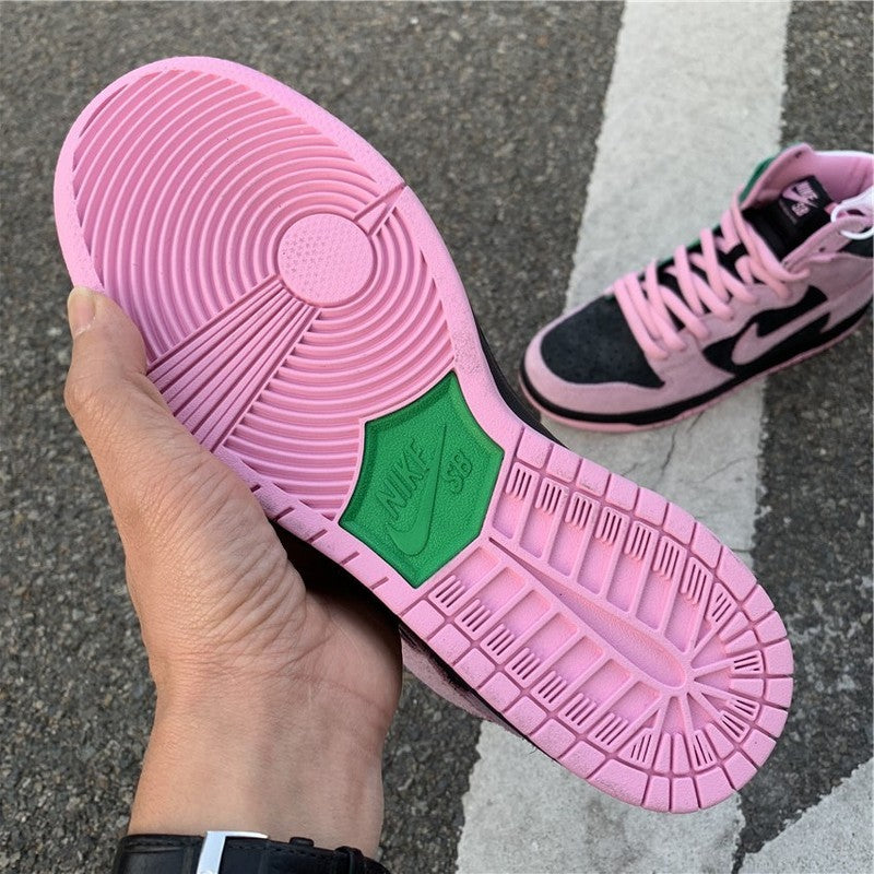Nike Men's & Women's Iconic Street Trainers — Style 203 back view